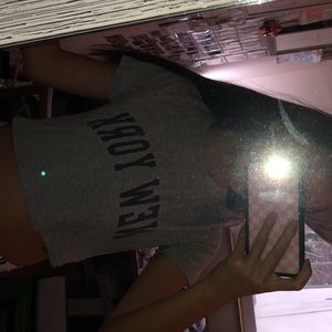 brandy melville new york crop top